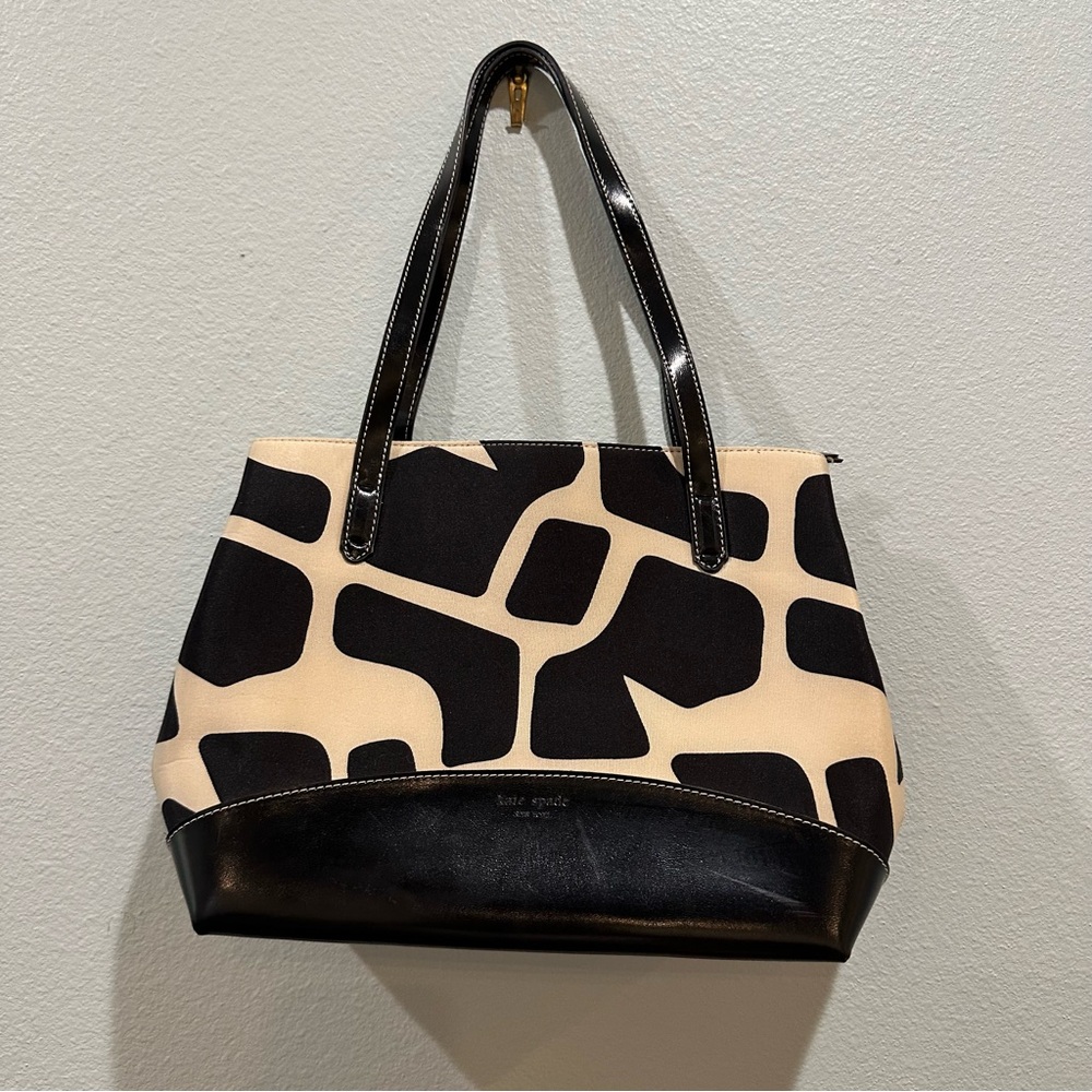 Kate Spade Black and Cream Shoulder Bag